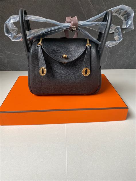 hermes lindy black swift|Hermes mini lindy price.